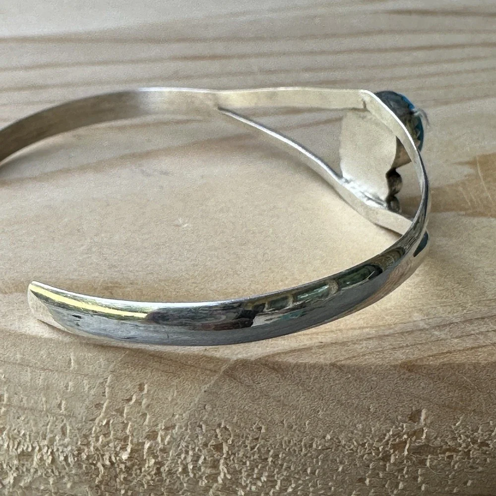 VTG Native American Navajo Cuff Bracelet Size 6 Turquoise Leaf 925 Sterling 6.0g